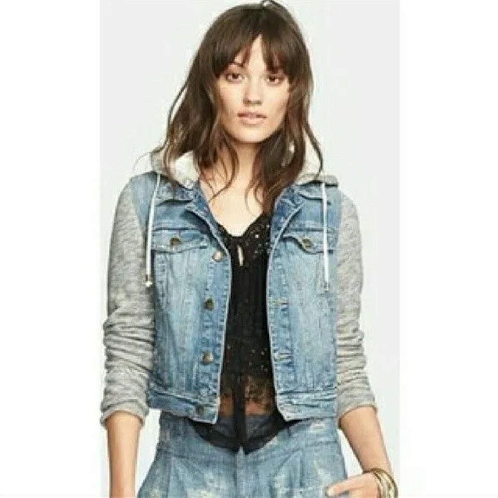 Free People Women’s Jean Jacket with Hoodie Size Small